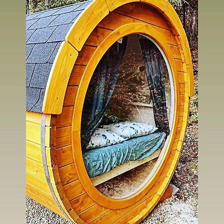 Beczki Pod Lasem Trzemesnia Buitenkant foto