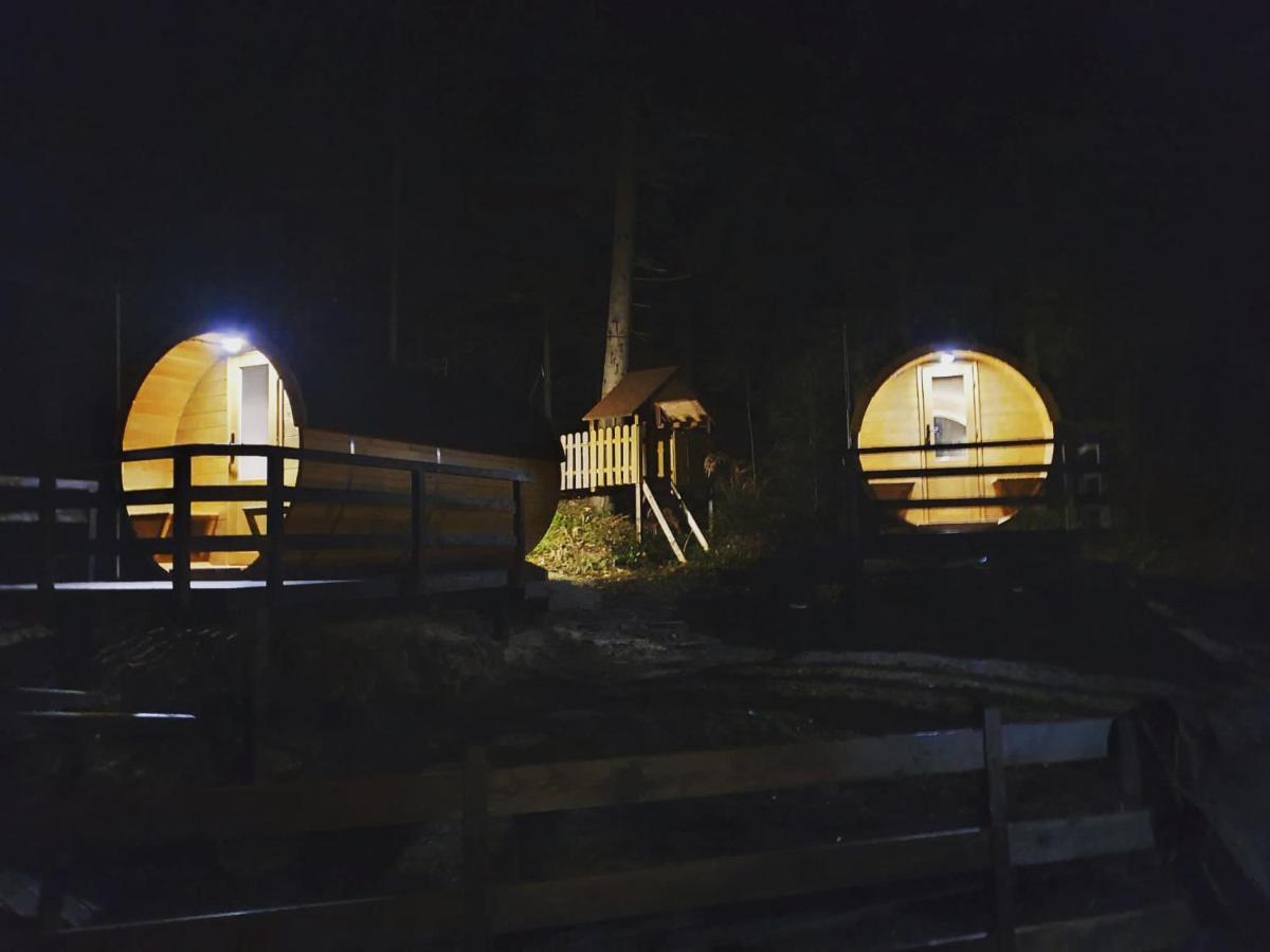 Beczki Pod Lasem Trzemesnia Buitenkant foto
